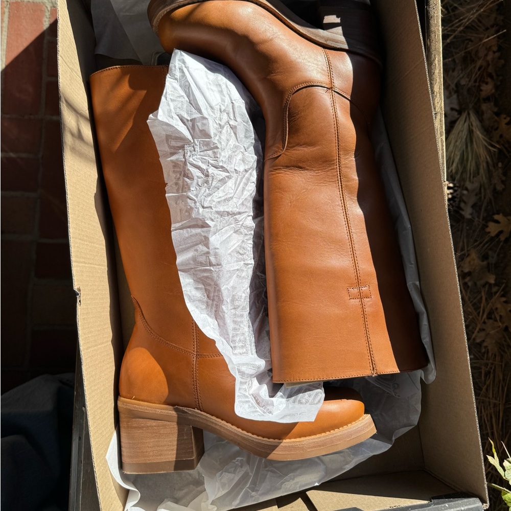 Dingo Chestnut Leather Boots - Picture 8 of 10